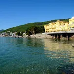 Bellamar - Opatija קסטב